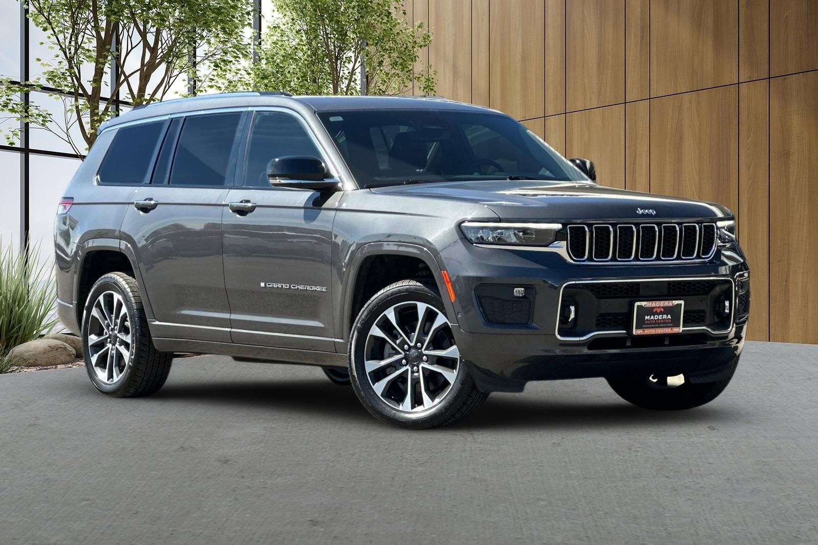 2022 Jeep Grand Cherokee L Overland