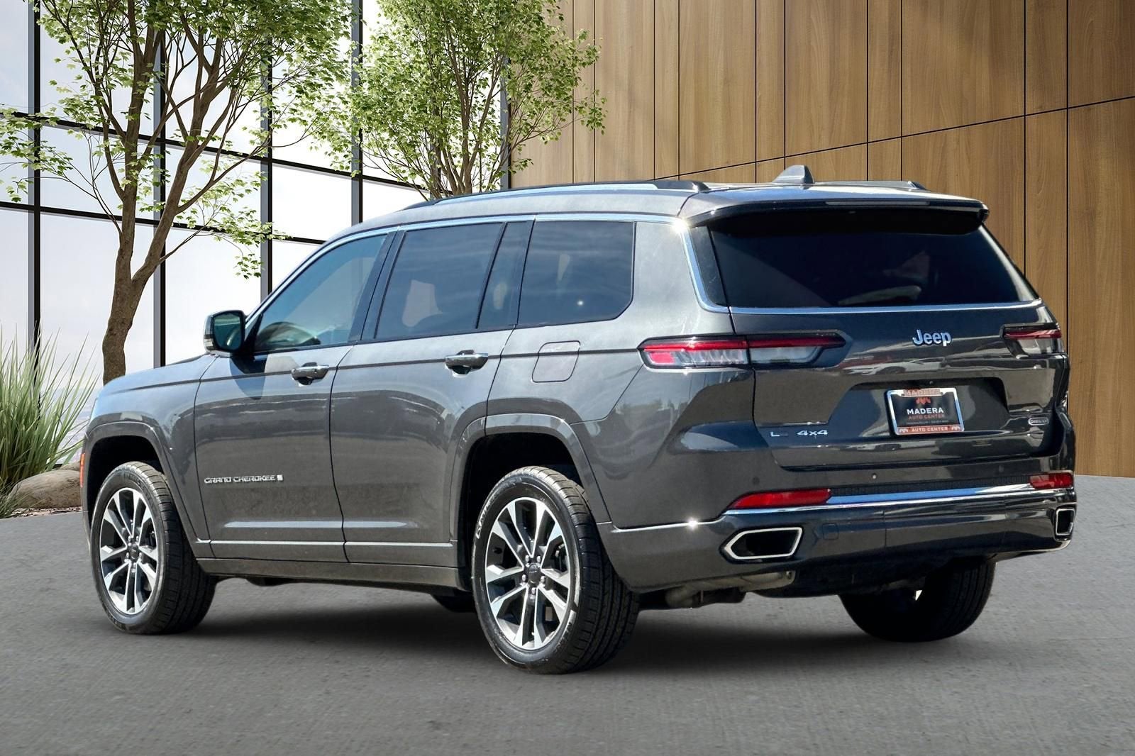 2022 Jeep Grand Cherokee L Overland