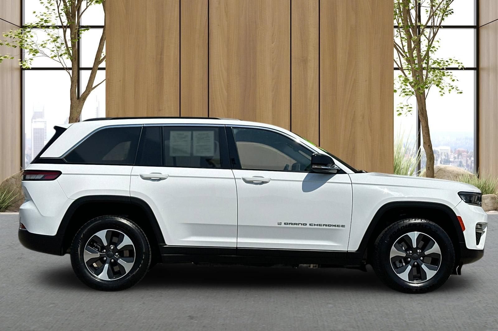 2024 Jeep Grand Cherokee 4xe 4x4