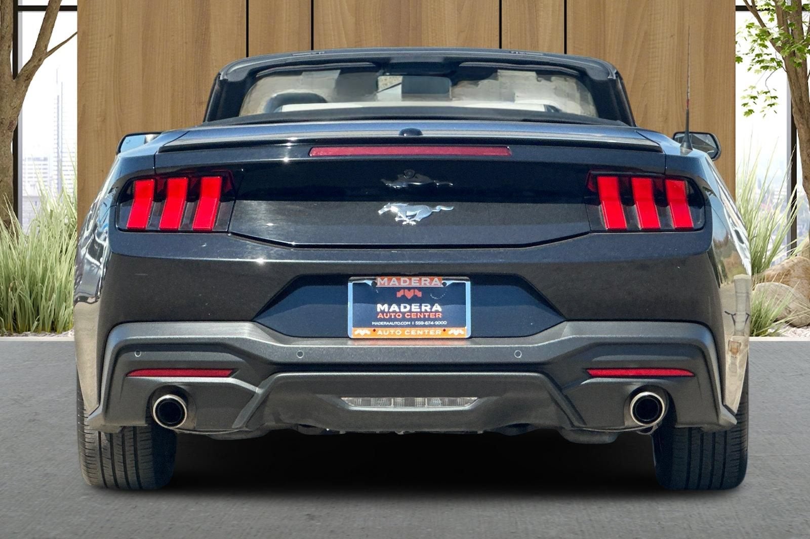 2024 Ford Mustang EcoBoost