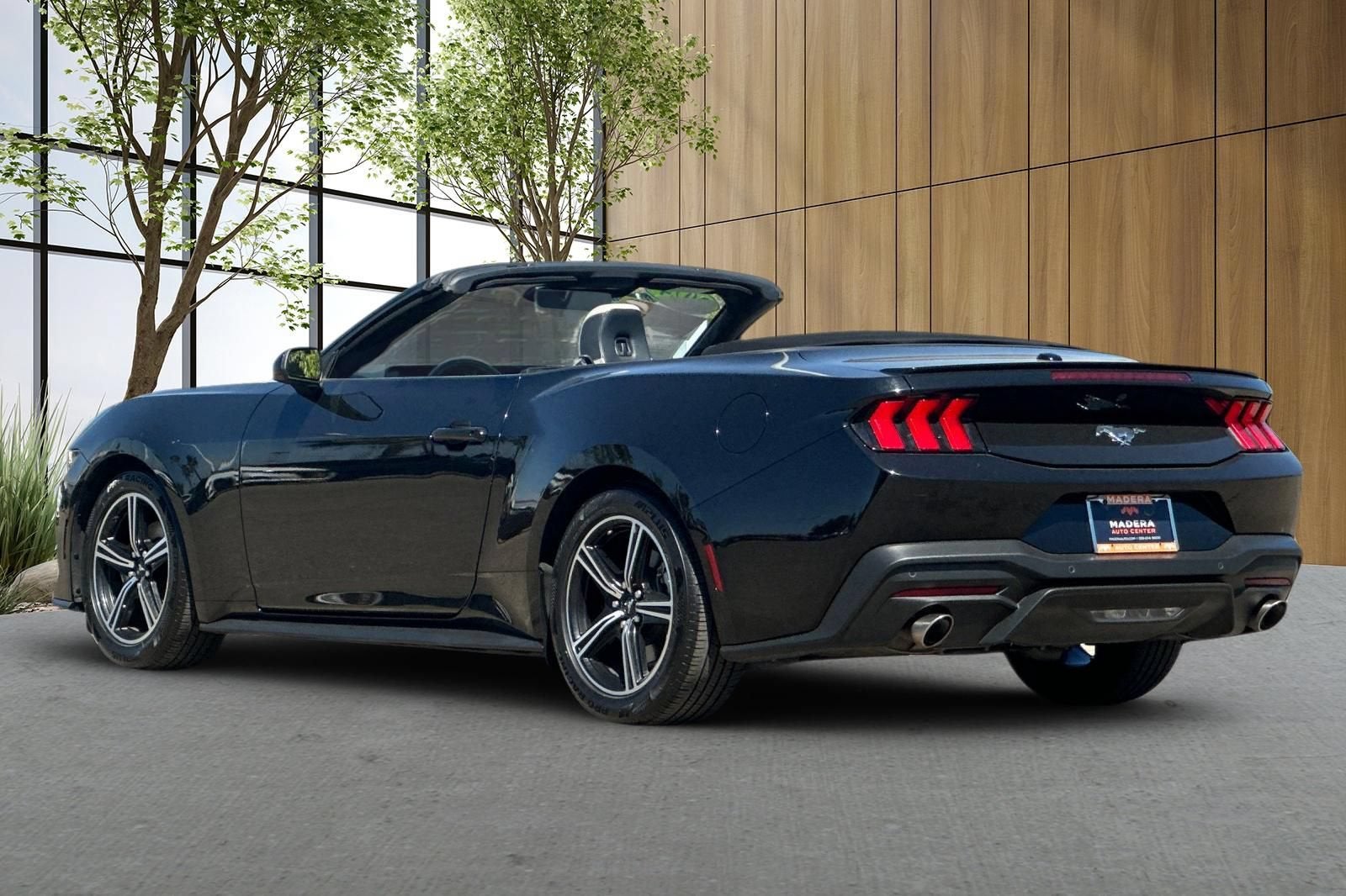 2024 Ford Mustang EcoBoost