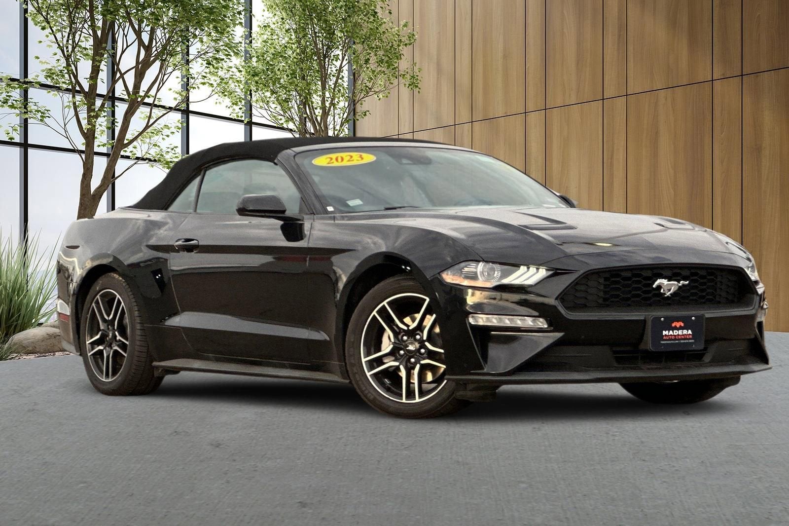 2023 Ford Mustang EcoBoost