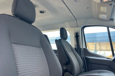 2022 Ford Transit Passenger Wagon XL