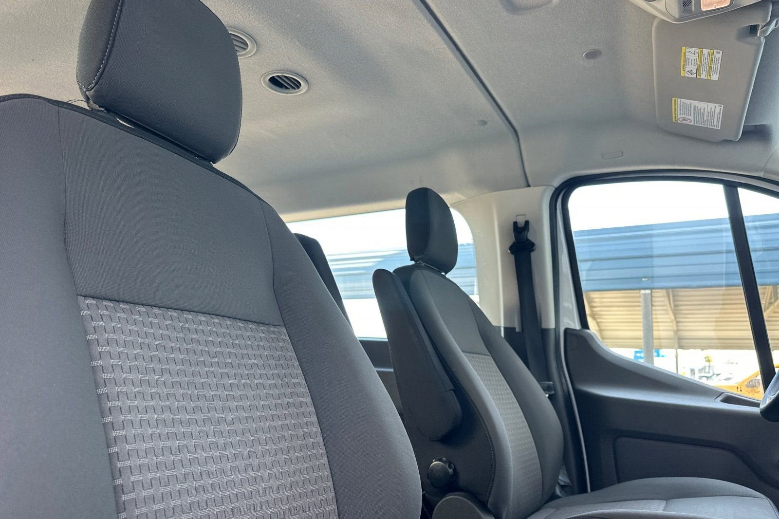 2022 Ford Transit Passenger Wagon XL