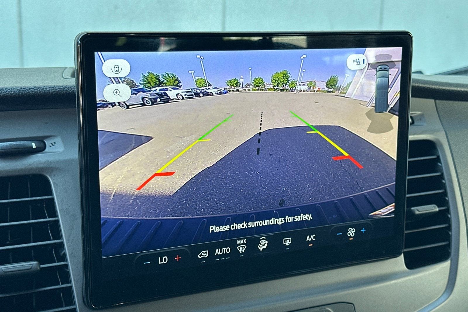 2022 Ford Transit Passenger Wagon XL