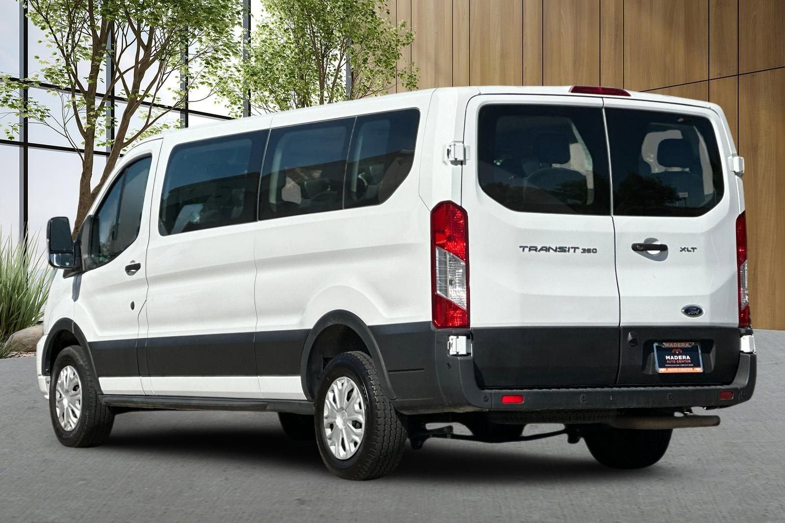 2022 Ford Transit Passenger Wagon XL