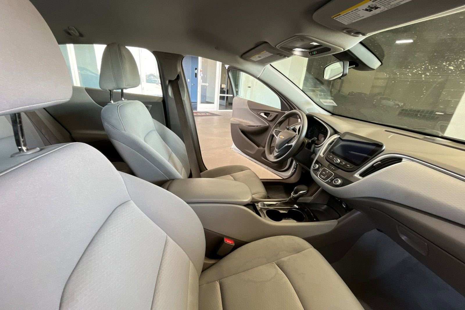 2022 Chevrolet Malibu LS