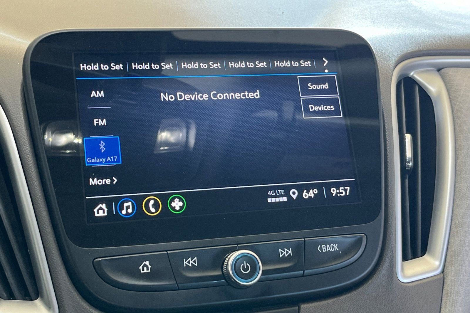 2022 Chevrolet Malibu LS