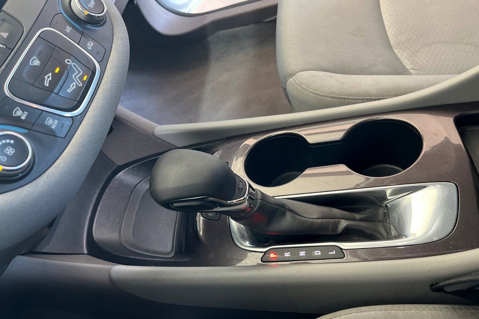 2022 Chevrolet Malibu LS