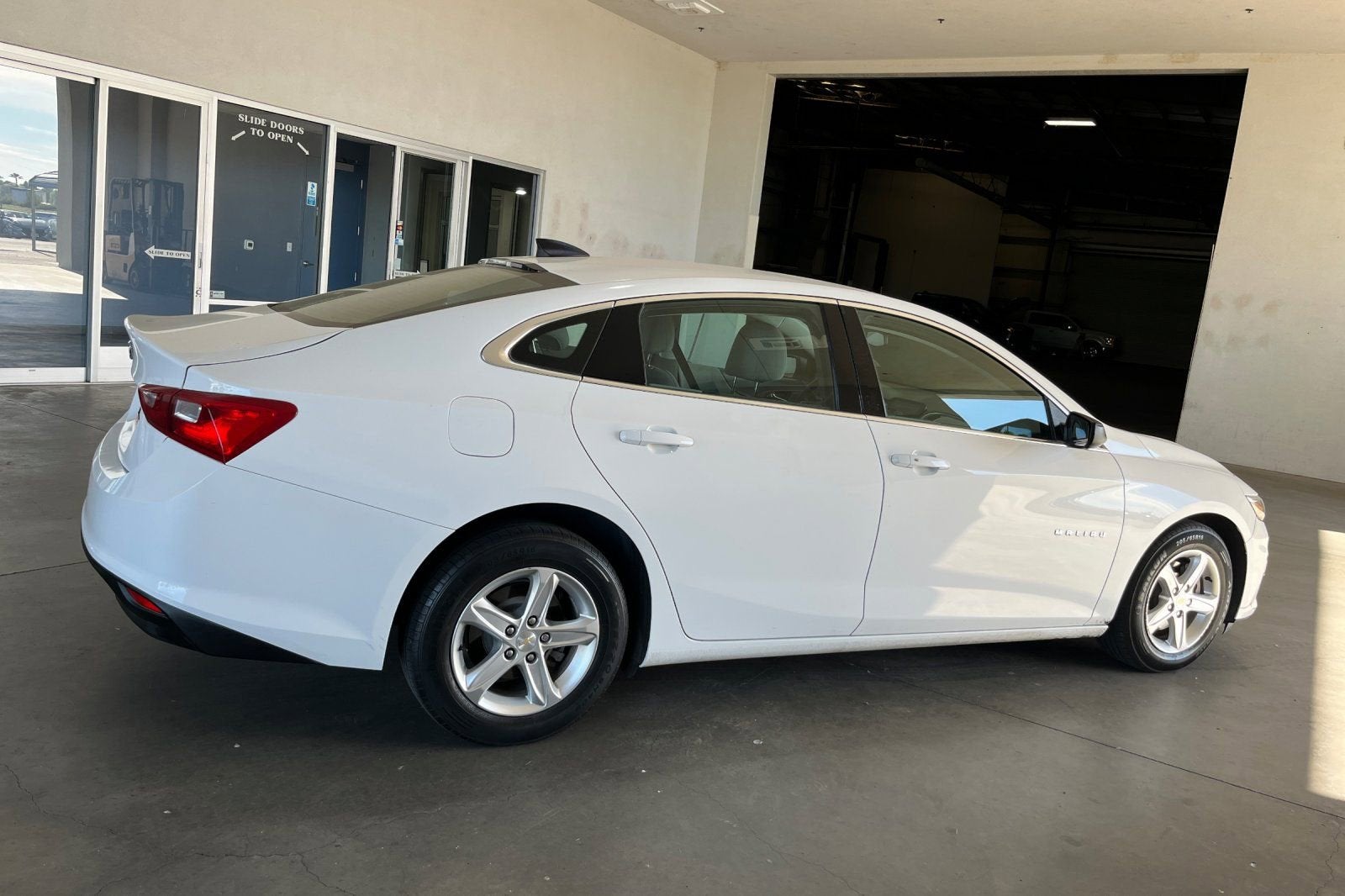 Used 2022 Chevrolet Malibu 1LS with VIN 1G1ZB5ST4NF187665 for sale in Madera, CA