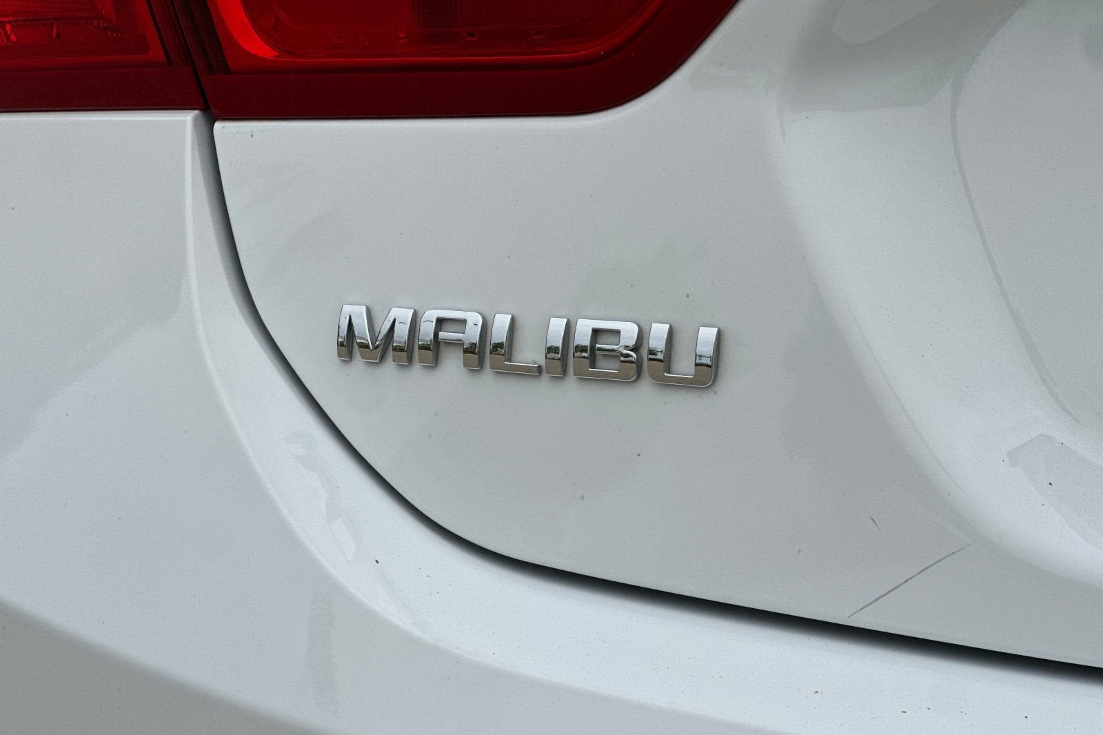 2022 Chevrolet Malibu LS