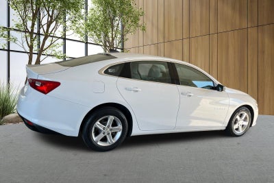 2022 Chevrolet Malibu LS