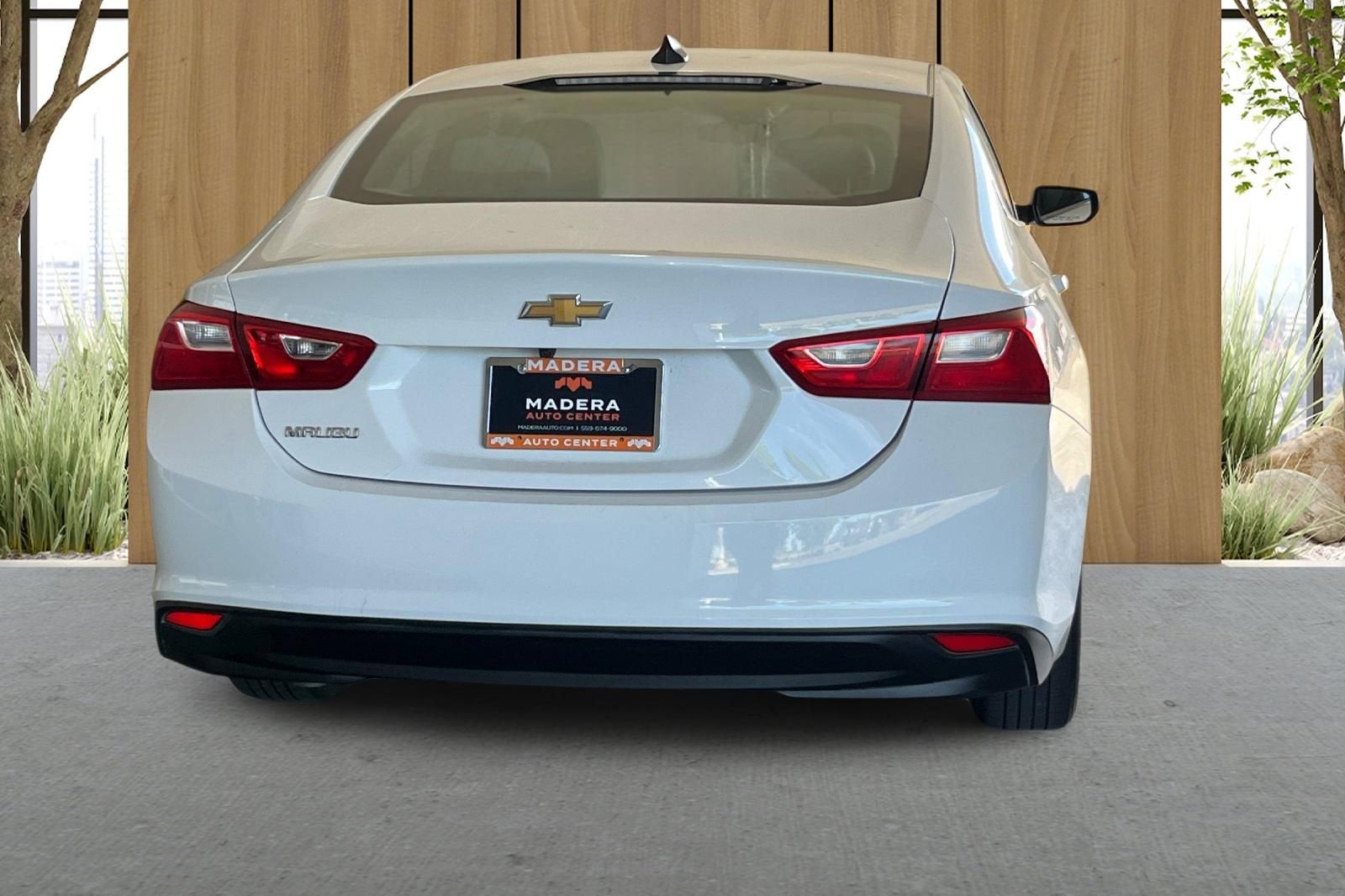 2022 Chevrolet Malibu LS