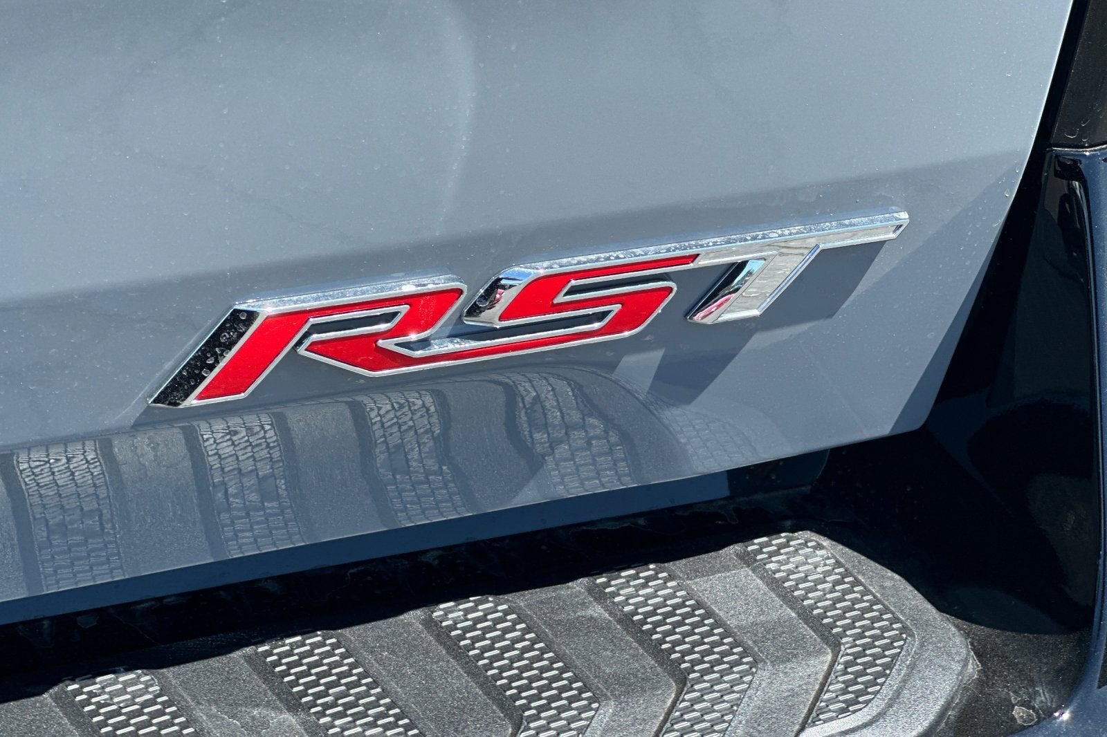 2025 Chevrolet Silverado EV RST - Extended Range