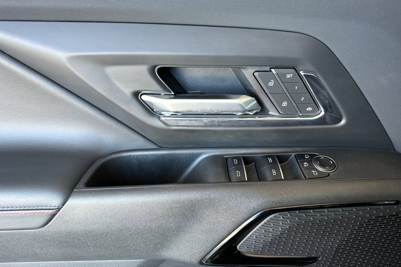 2025 Chevrolet Silverado EV RST - Extended Range