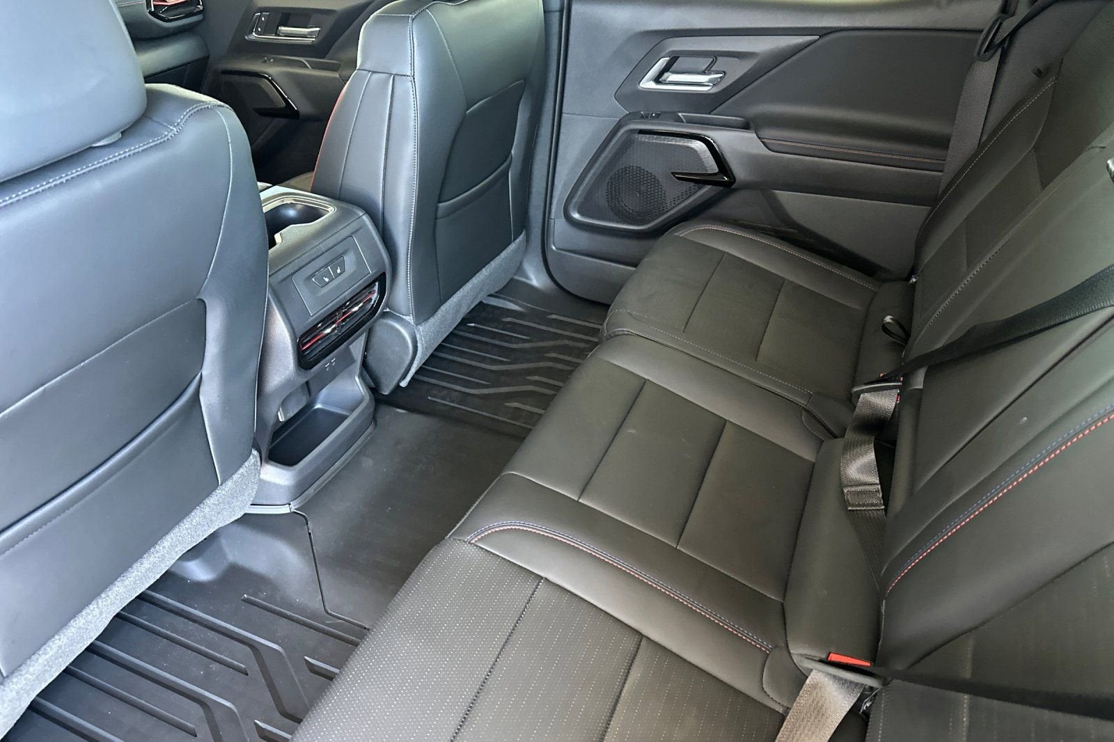 2025 Chevrolet Silverado EV RST - Extended Range