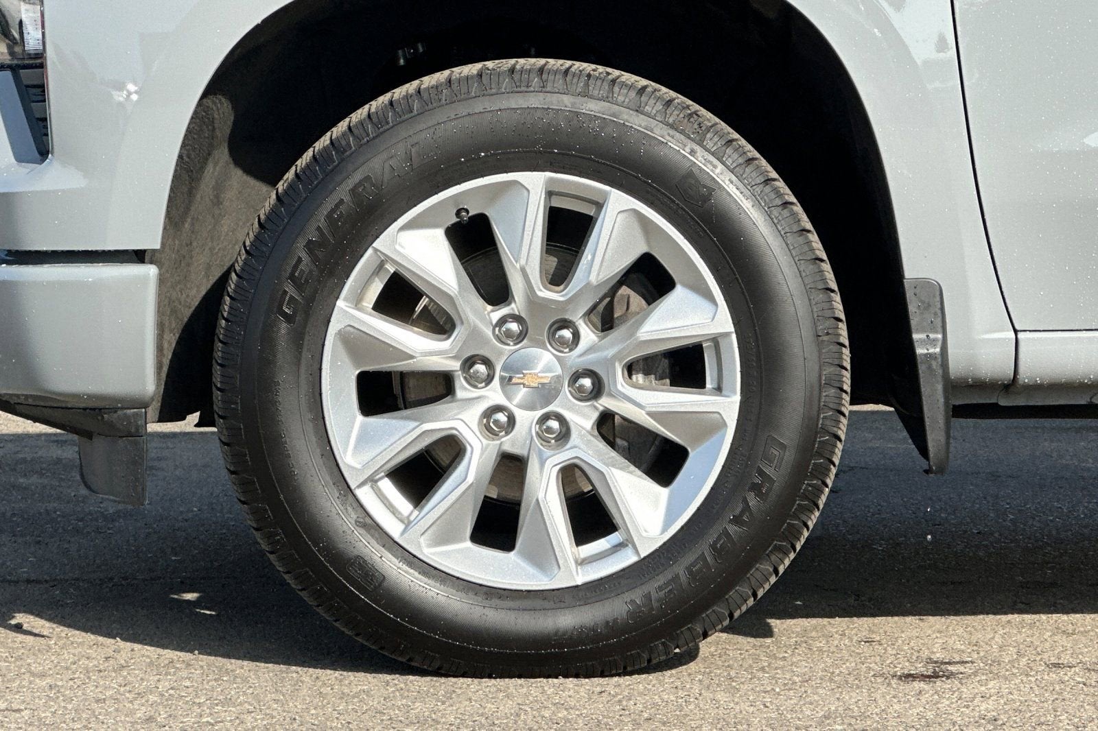 2025 Chevrolet Silverado 1500 Custom