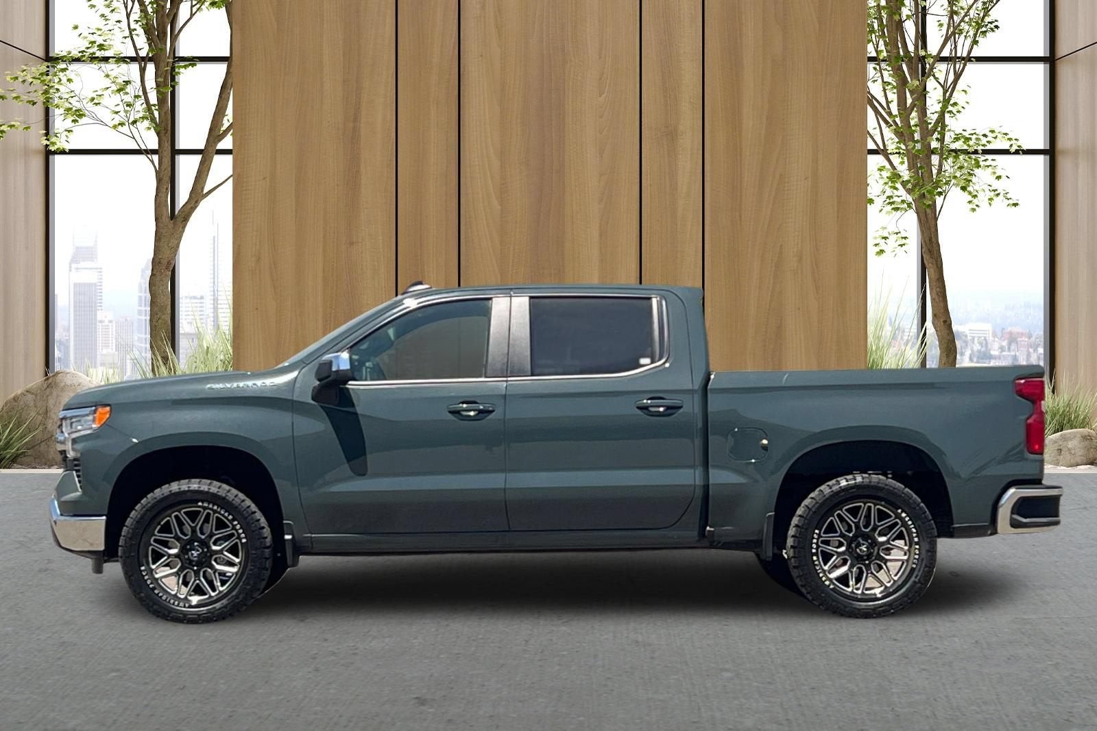 2025 Chevrolet Silverado 1500 LT