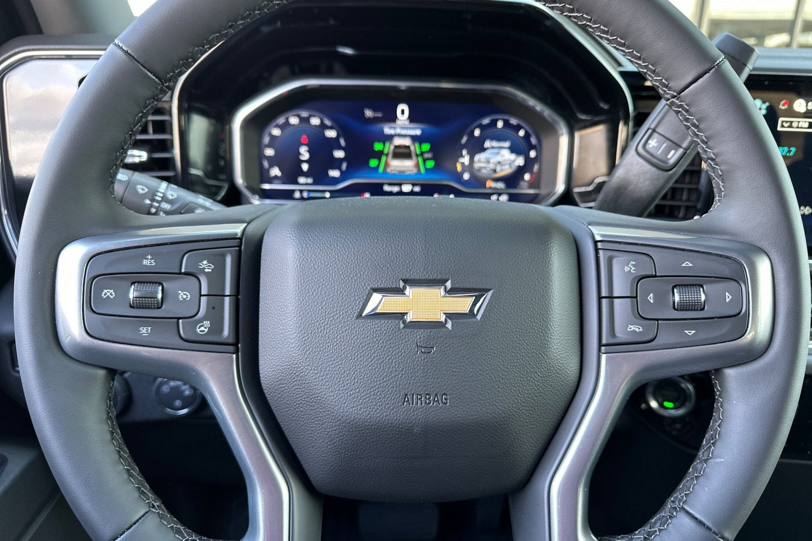 2025 Chevrolet Silverado 1500 LT (2FL)