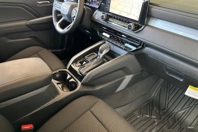 2025 Chevrolet Colorado WT/LT