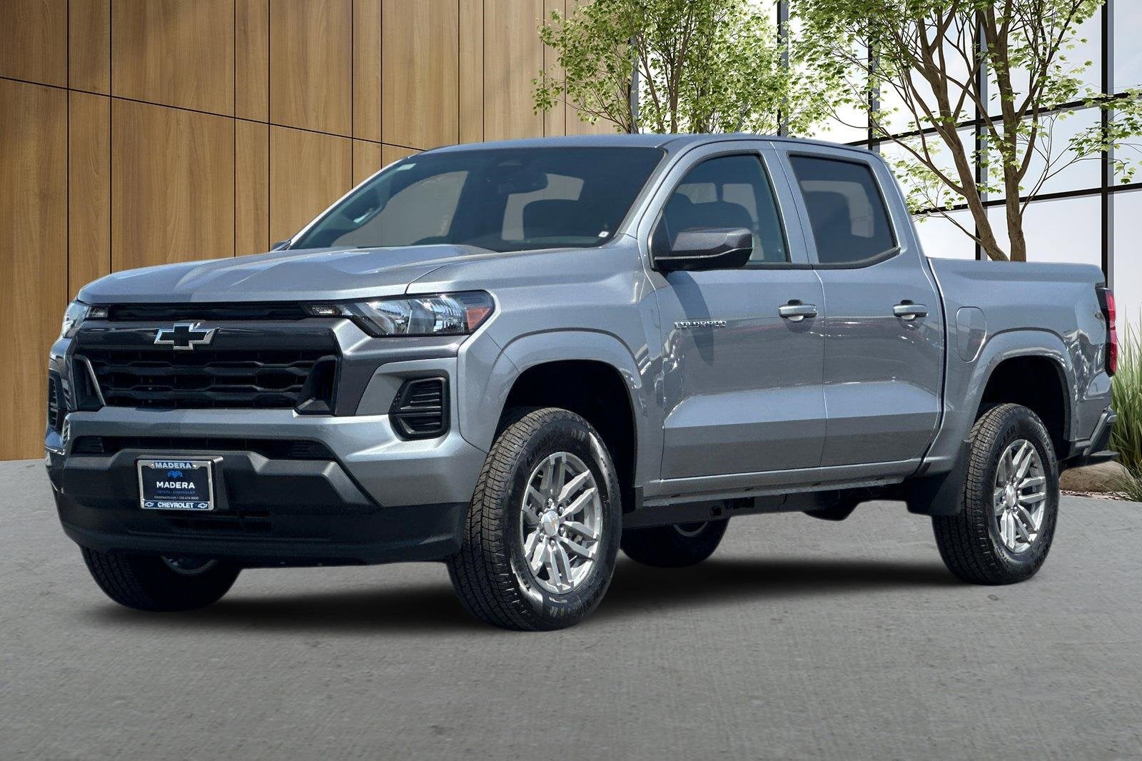 2025 Chevrolet Colorado WT/LT