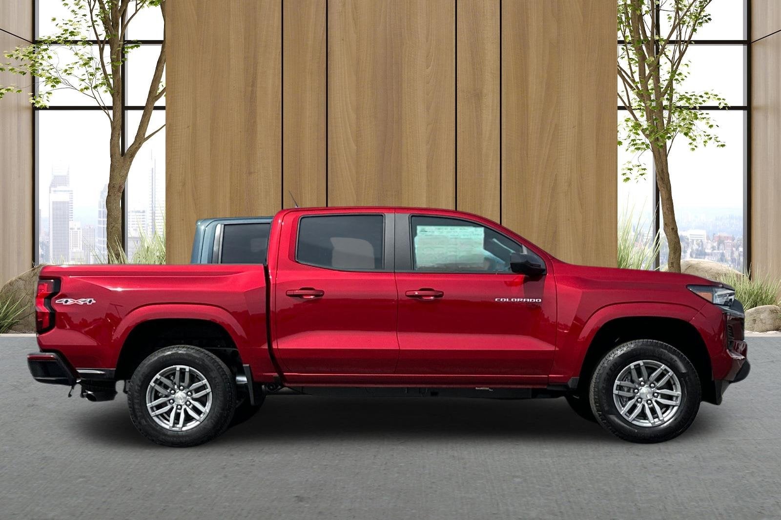 2024 Chevrolet Colorado LT