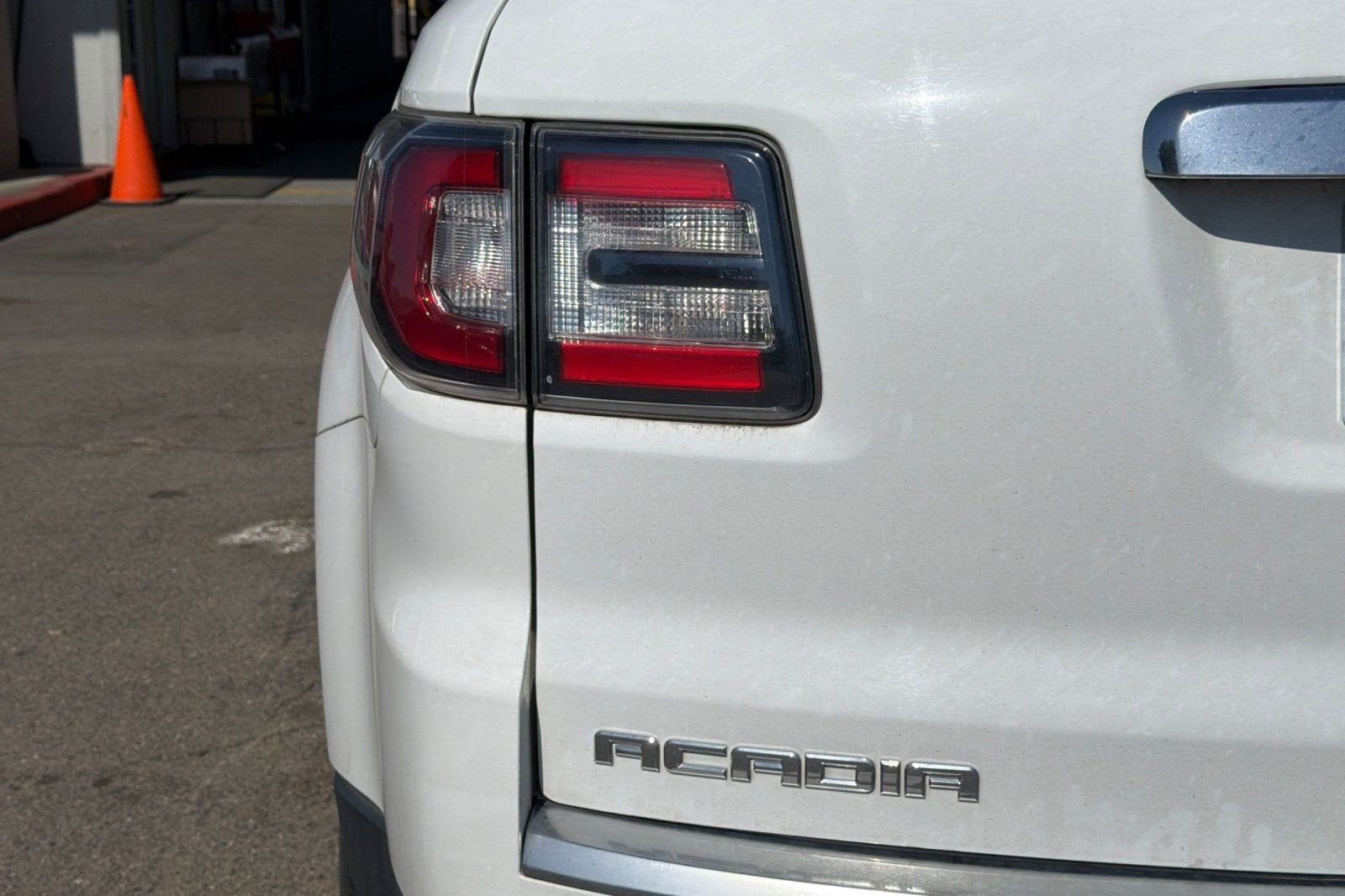 2016 GMC Acadia SLE