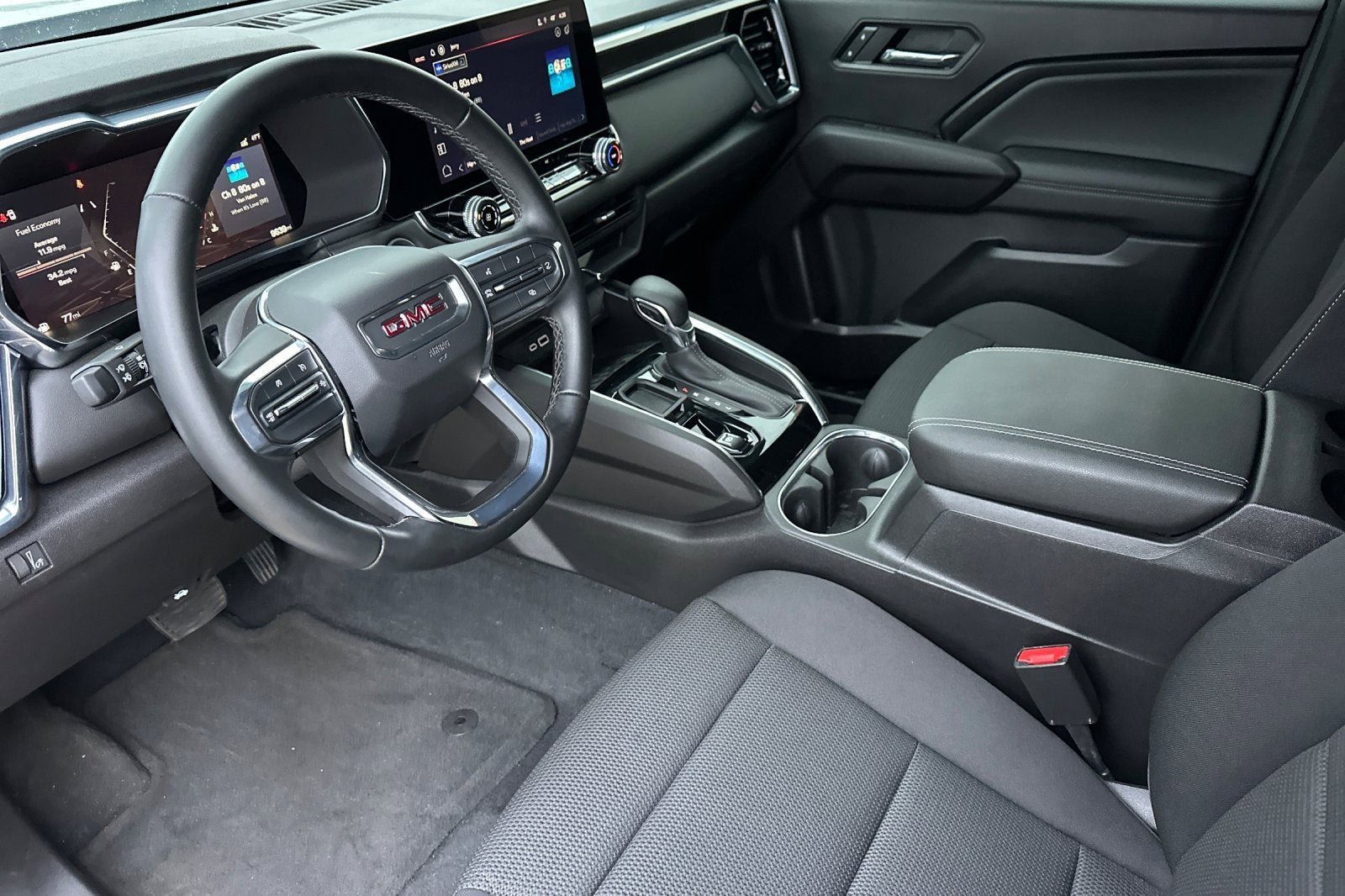 2024 GMC Canyon Elevation