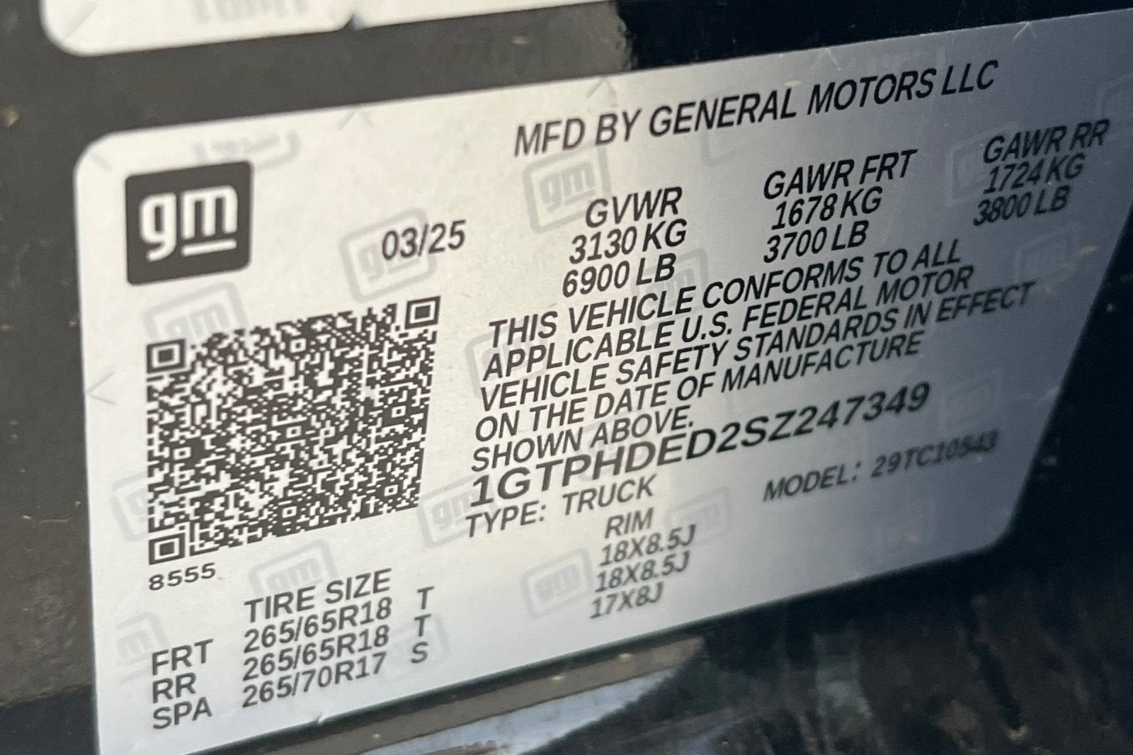 2025 GMC Sierra 1500 SLT