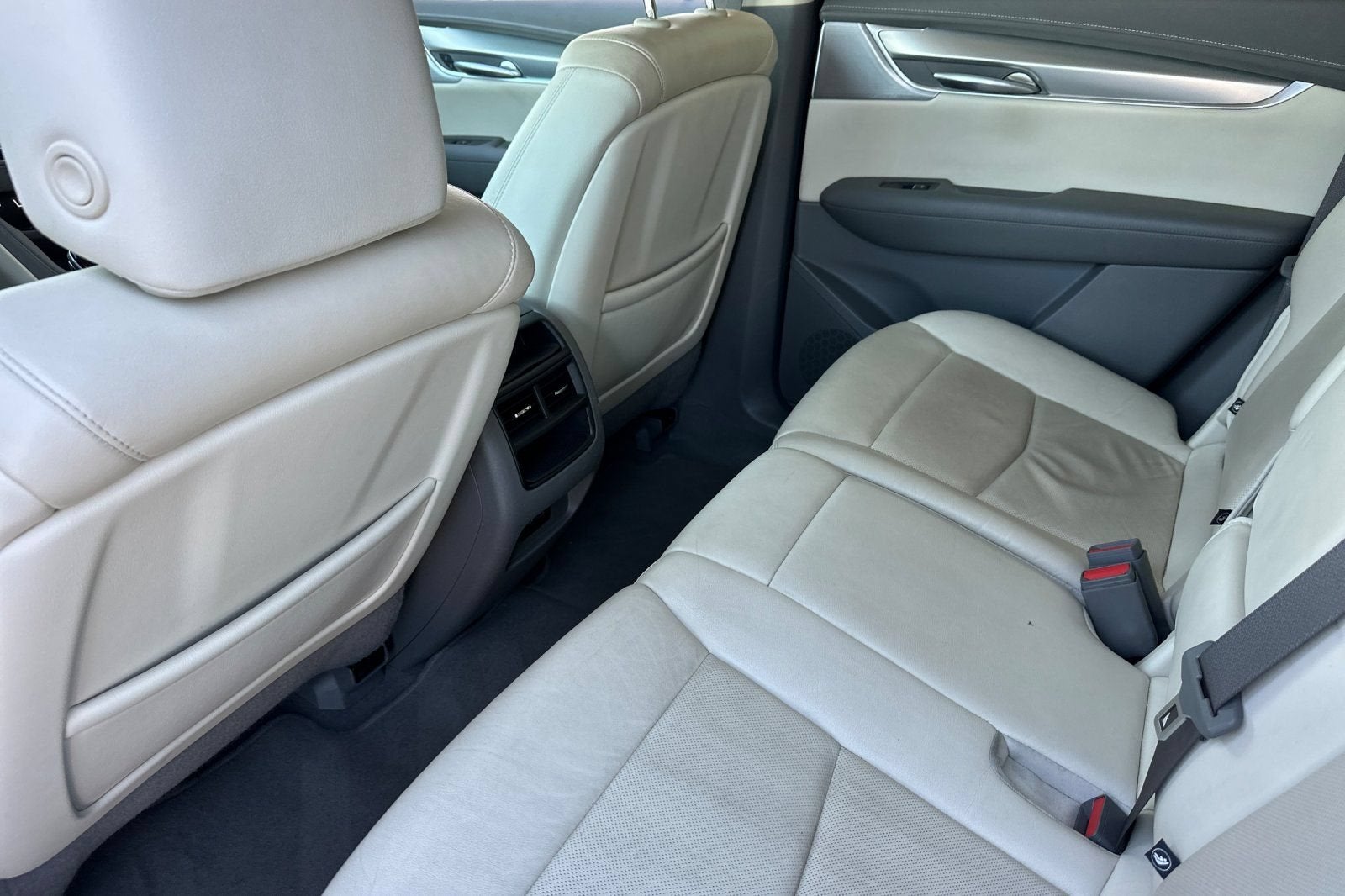 2020 Cadillac XT5 Premium Luxury FWD