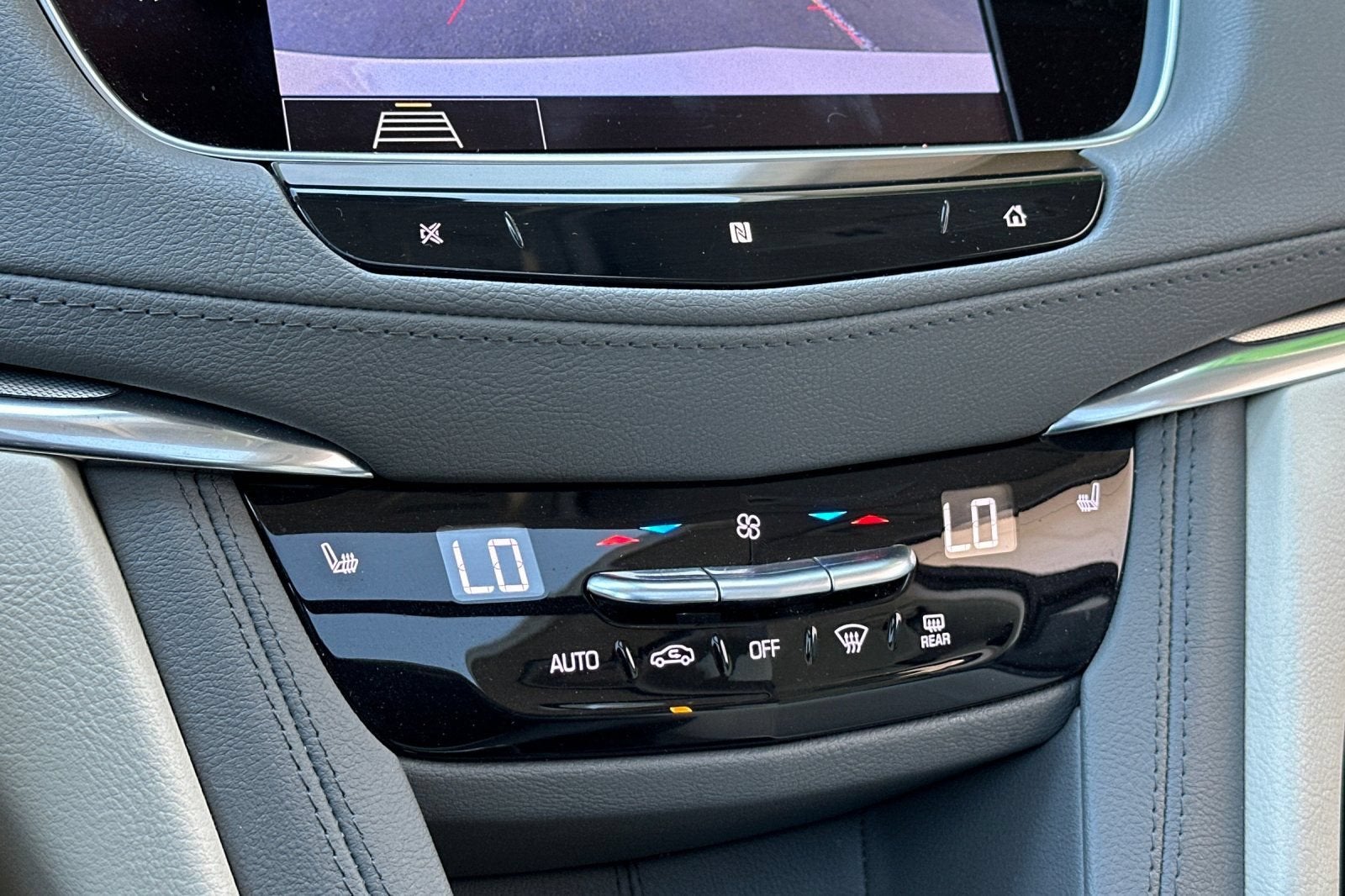 2020 Cadillac XT5 Premium Luxury FWD