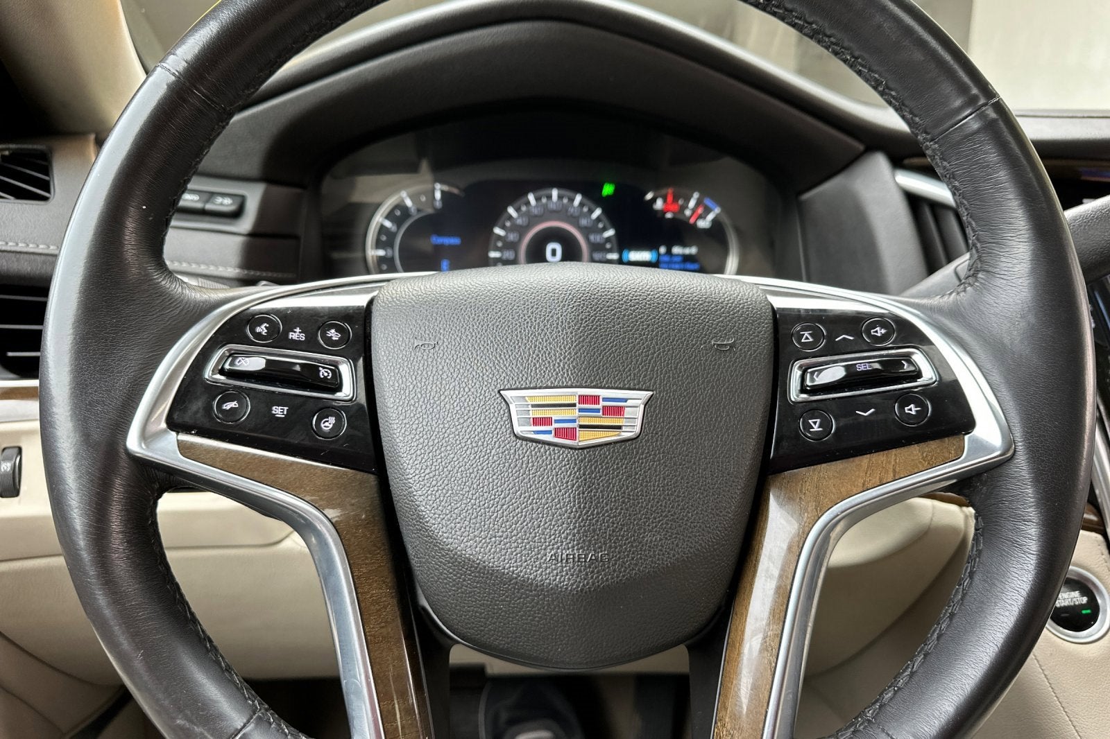 2020 Cadillac Escalade Luxury