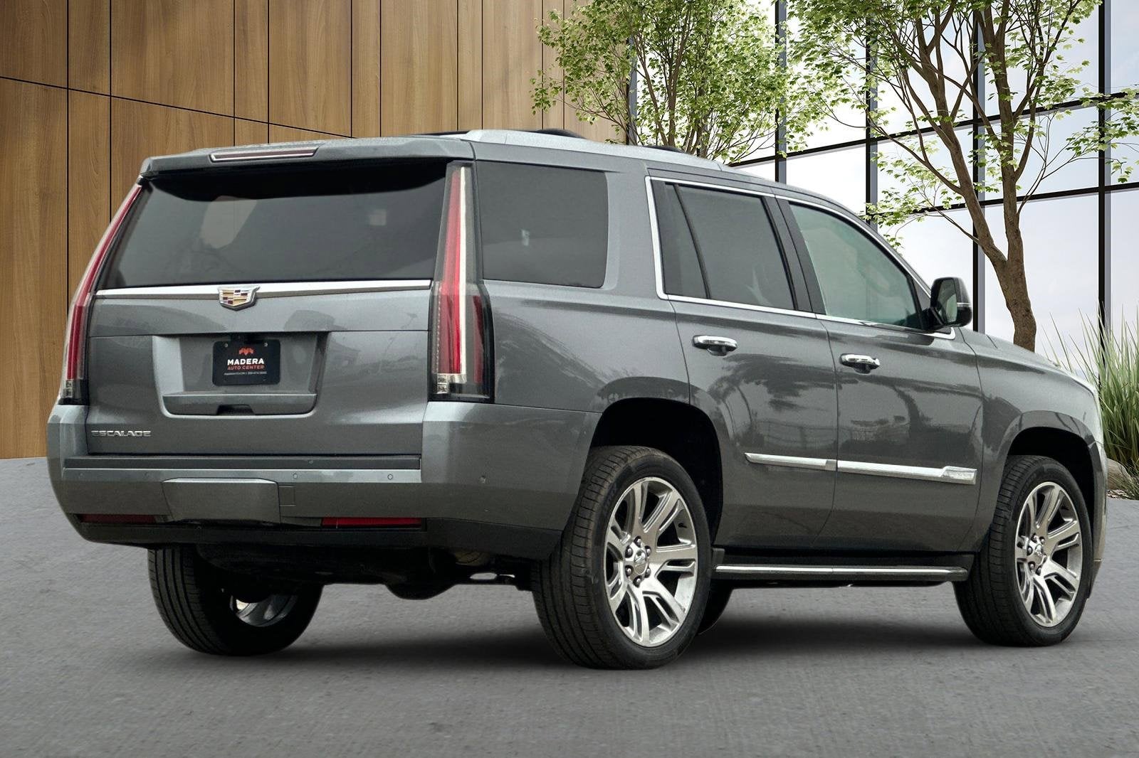 2020 Cadillac Escalade Luxury