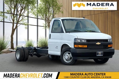 2025 Chevrolet Express Cutaway 4500 2WT