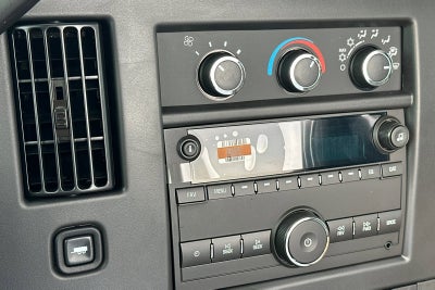 2025 Chevrolet Express Cutaway 4500 2WT