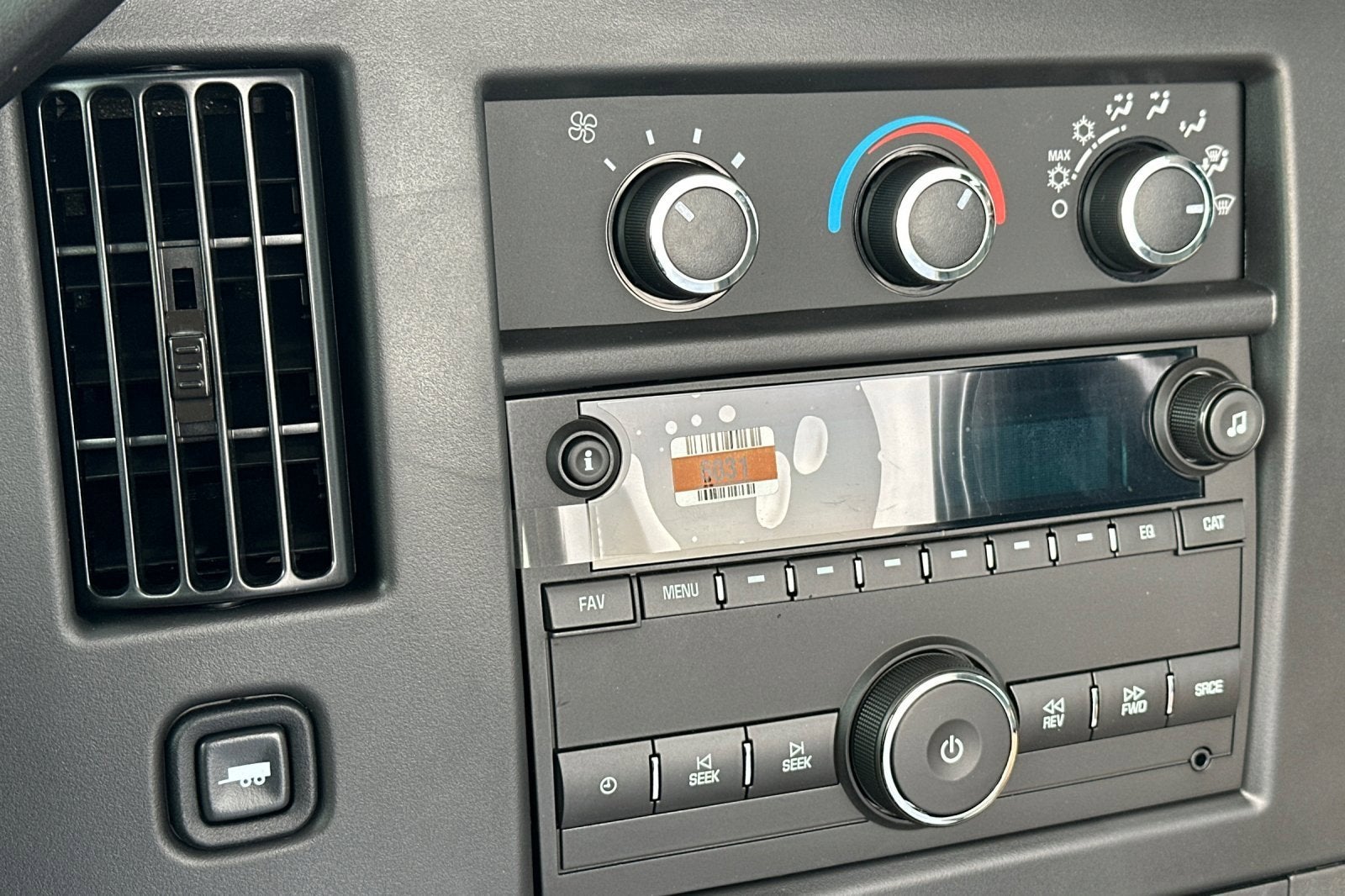 2025 Chevrolet Express Cutaway 4500 2WT