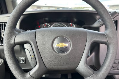 2025 Chevrolet Express Cutaway 4500 2WT