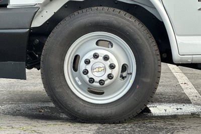 2025 Chevrolet Express Cutaway 4500 2WT