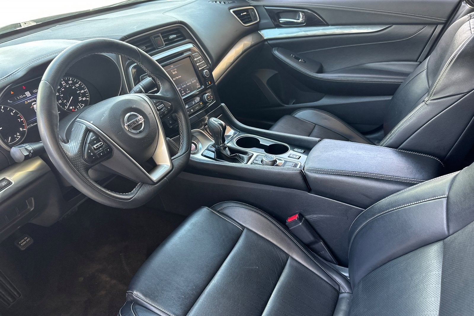 2022 Nissan Maxima SV