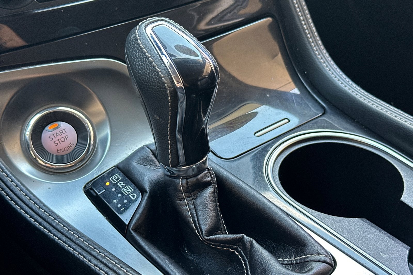 2022 Nissan Maxima SV