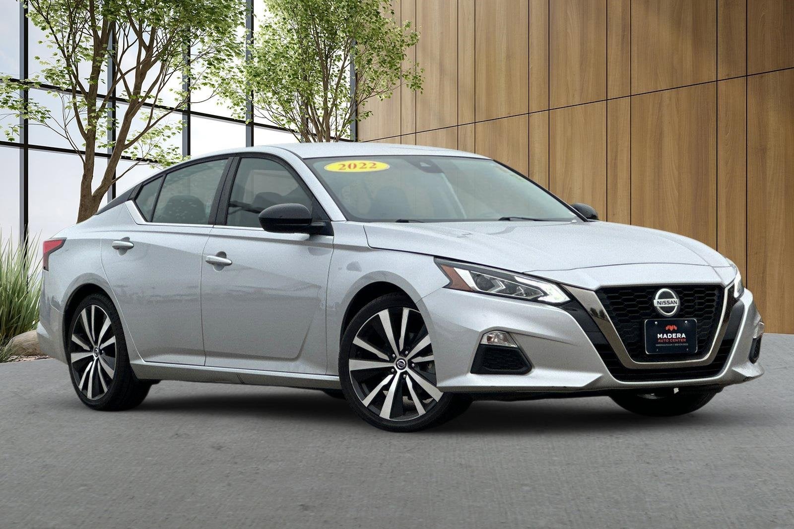 2022 Nissan Altima 2.5 SR