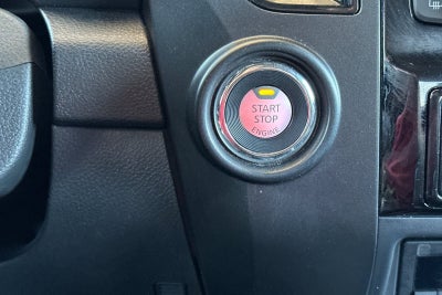 2023 Nissan Titan SV