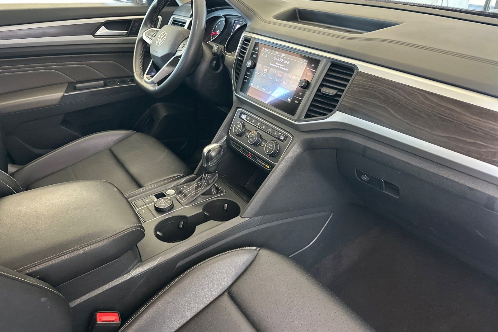 2021 Volkswagen Atlas 3.6L V6 SE w/Technology