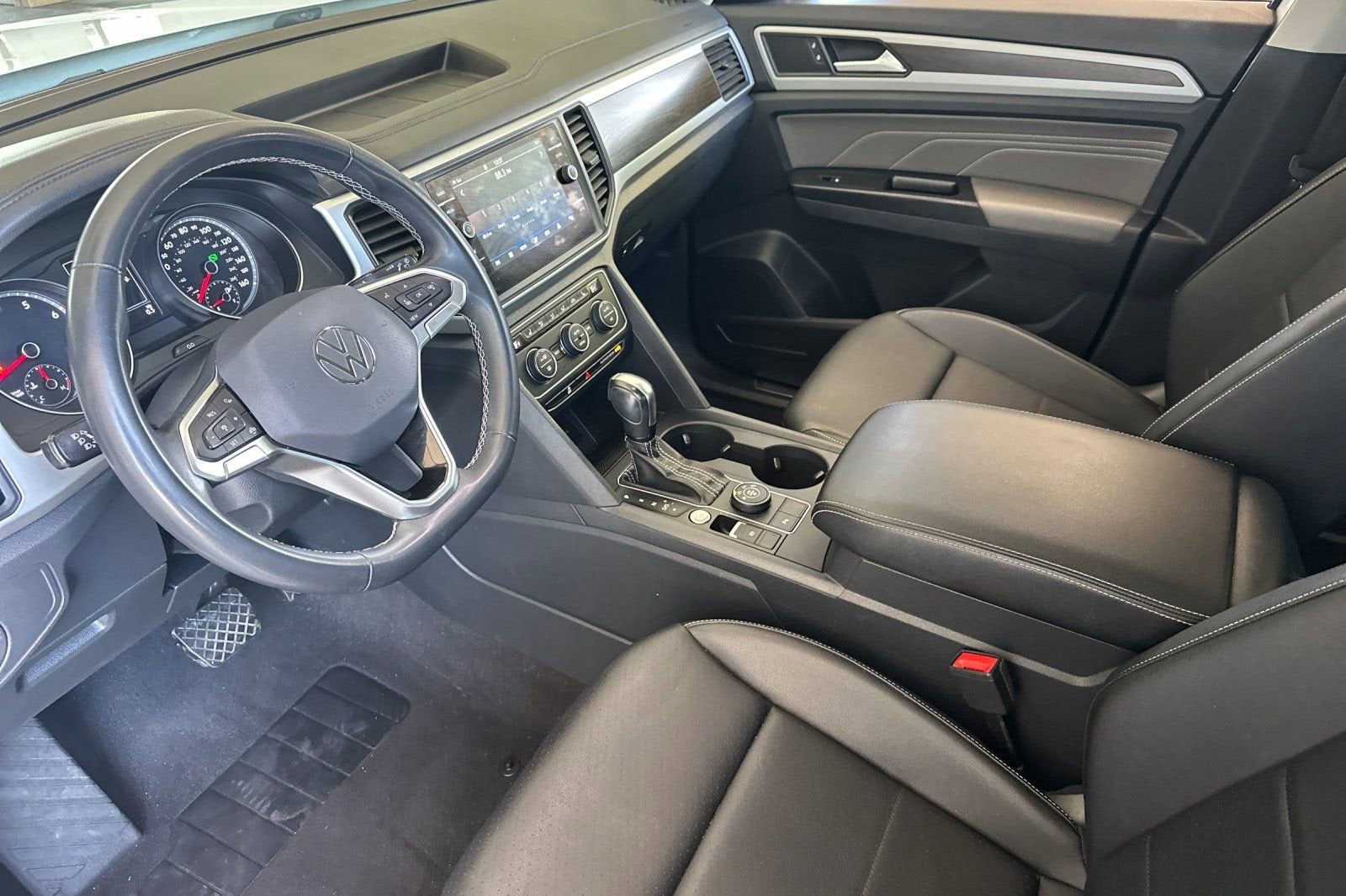 2021 Volkswagen Atlas 3.6L V6 SE w/Technology