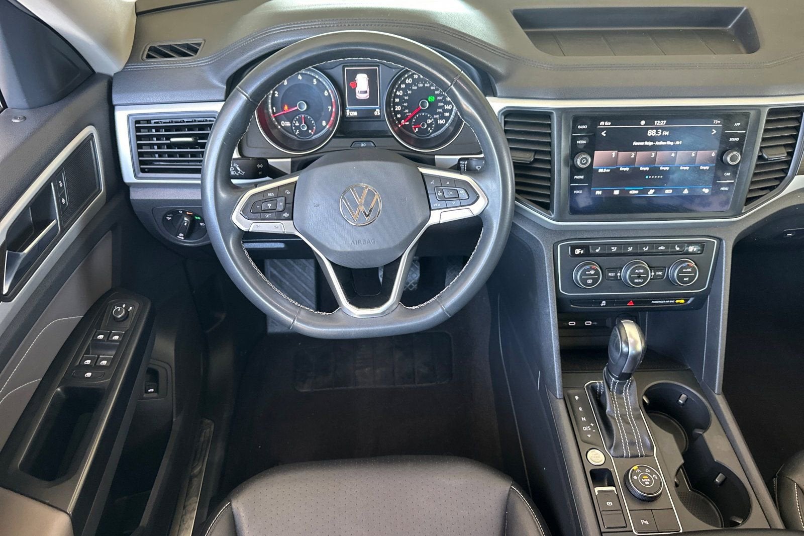 2021 Volkswagen Atlas 3.6L V6 SE w/Technology