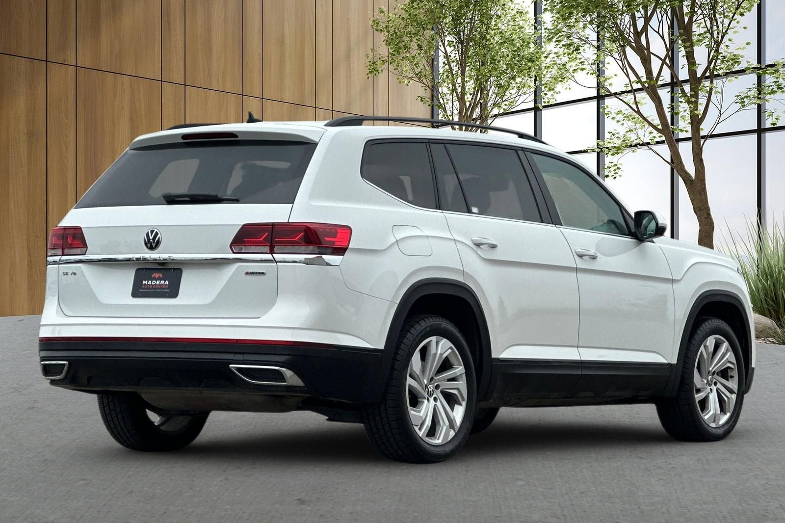 2021 Volkswagen Atlas 3.6L V6 SE w/Technology