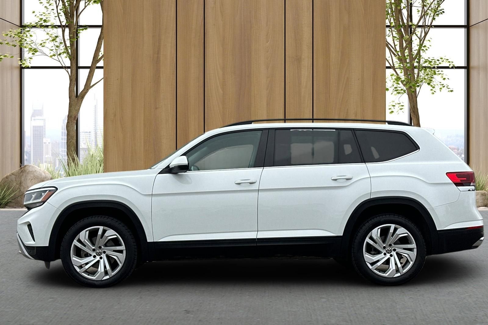 2021 Volkswagen Atlas 3.6L V6 SE w/Technology