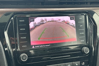 2022 Volkswagen Passat 2.0T Limited Edition