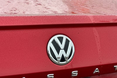 2022 Volkswagen Passat 2.0T Limited Edition