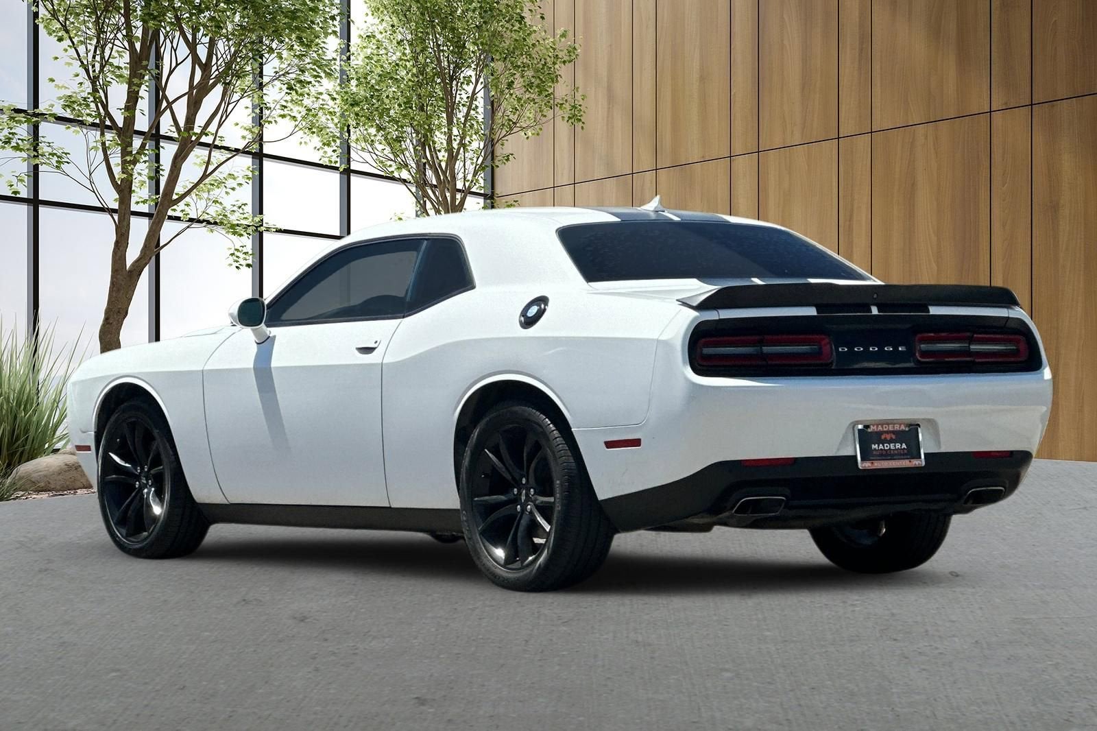 2018 Dodge Challenger SXT Plus